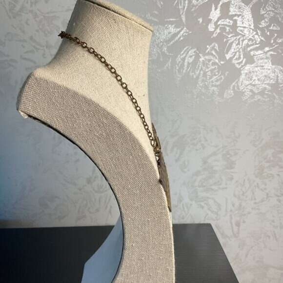 Hammered Multicolor Metal Statement Necklace With Adjustable Chain - Picture 3 of 4